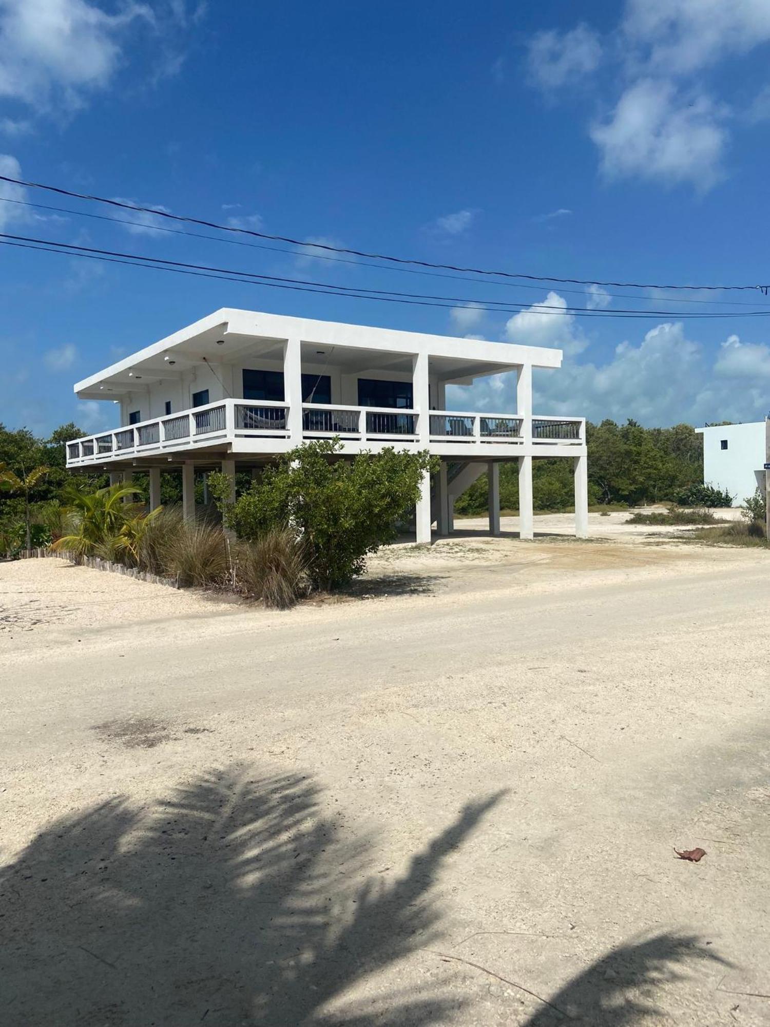 Villa Sea Lux San Pedro  Exterior foto